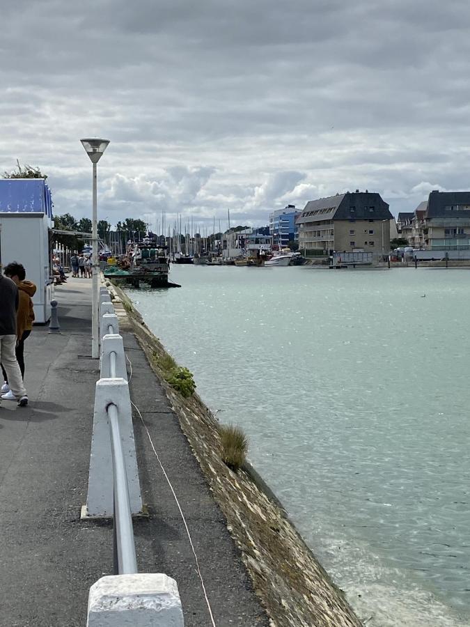 Super Appartement Cosy, Parking Prive Courseulles-sur-Mer Exterior foto